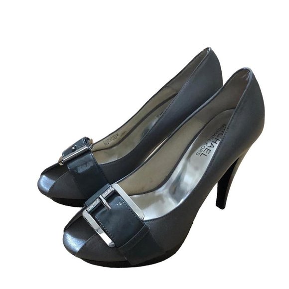 Michael Kors grey and silver heels - Picture 2 of 4